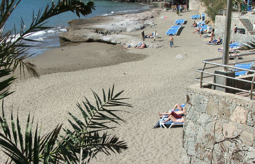 Stranden nedenfor utleieboligen på Gran Canaria