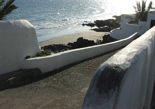Trapp ned til liten strand på Tenerife